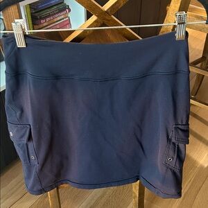 Athleta Black Activewear Skort size small with cargo pockets